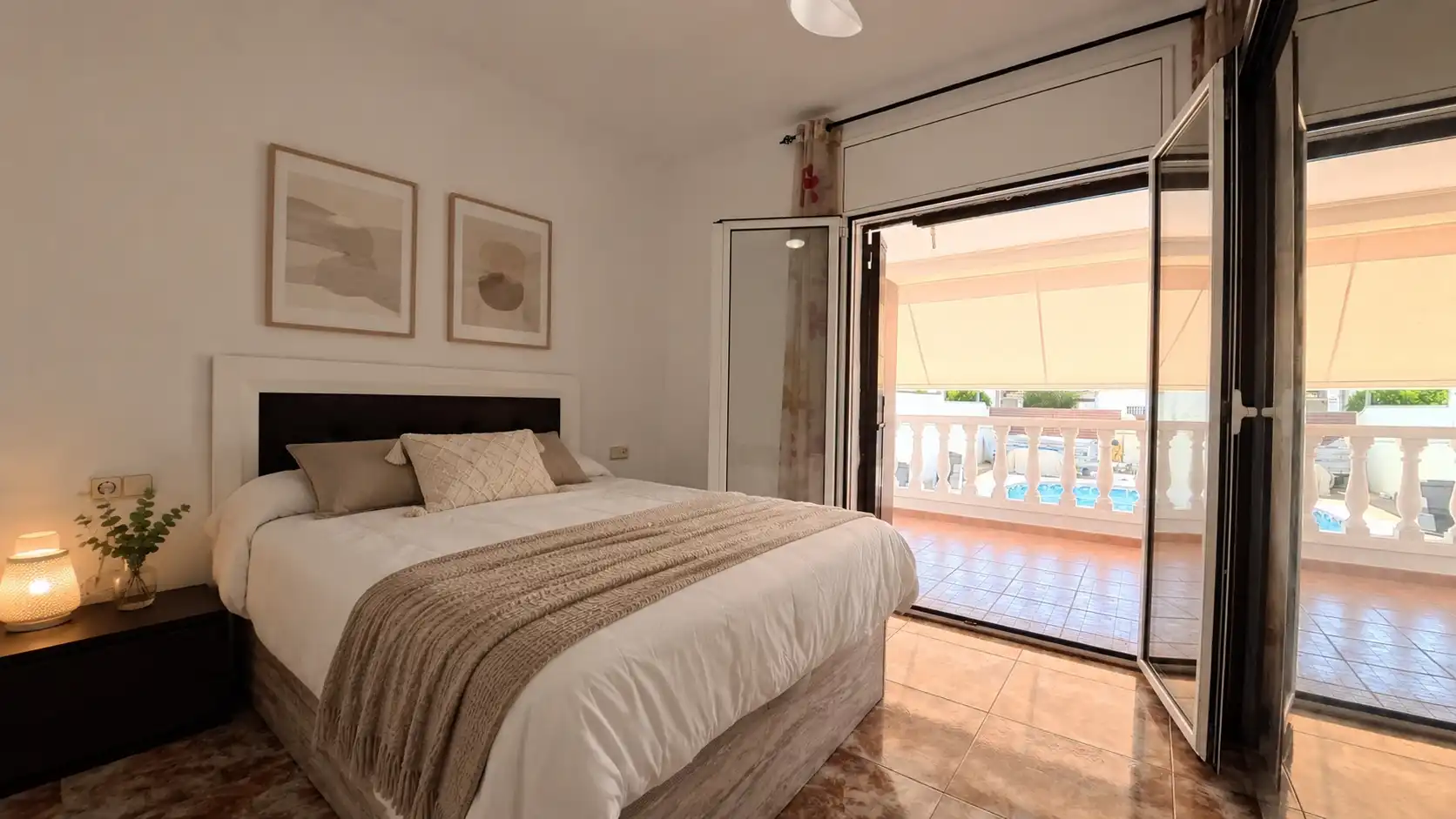 Habitación de Casa o chalet en venta en Cunit con Aire acondicionado, Calefacción y Jardín privado