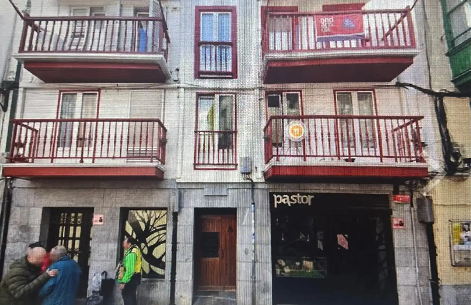 Vista exterior de Piso en venta en Ondarroa