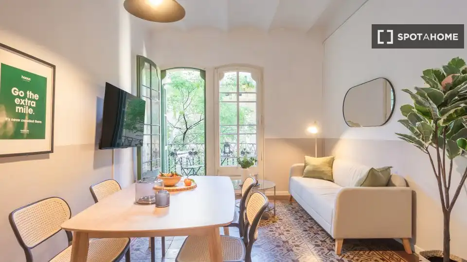 Sala de estar de Piso de alquiler en Barcelona con Aire acondicionado, Calefacción y Amueblado