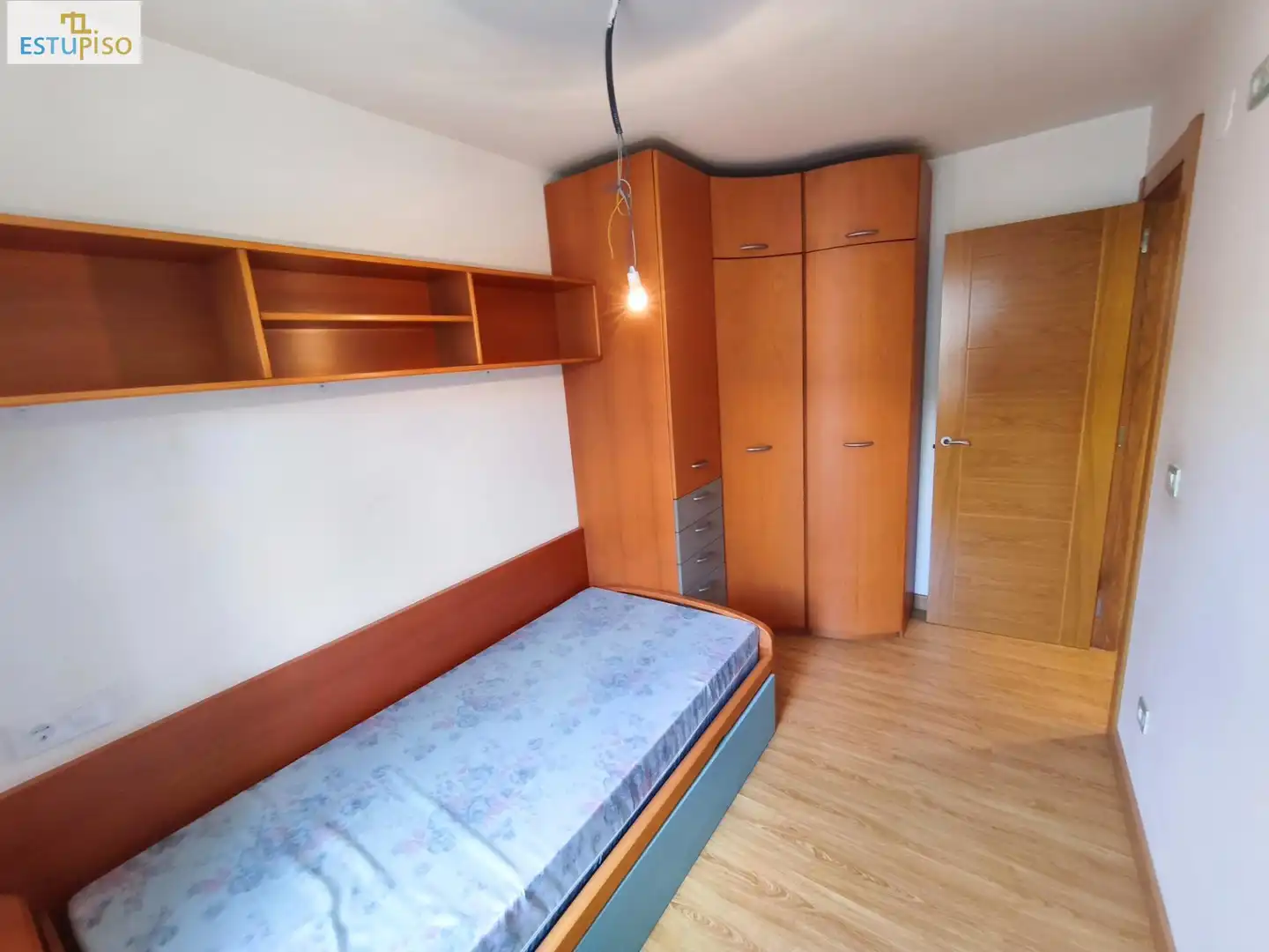 Piso en venta en Calle CEFERINO URIEN, Ali Gobeo