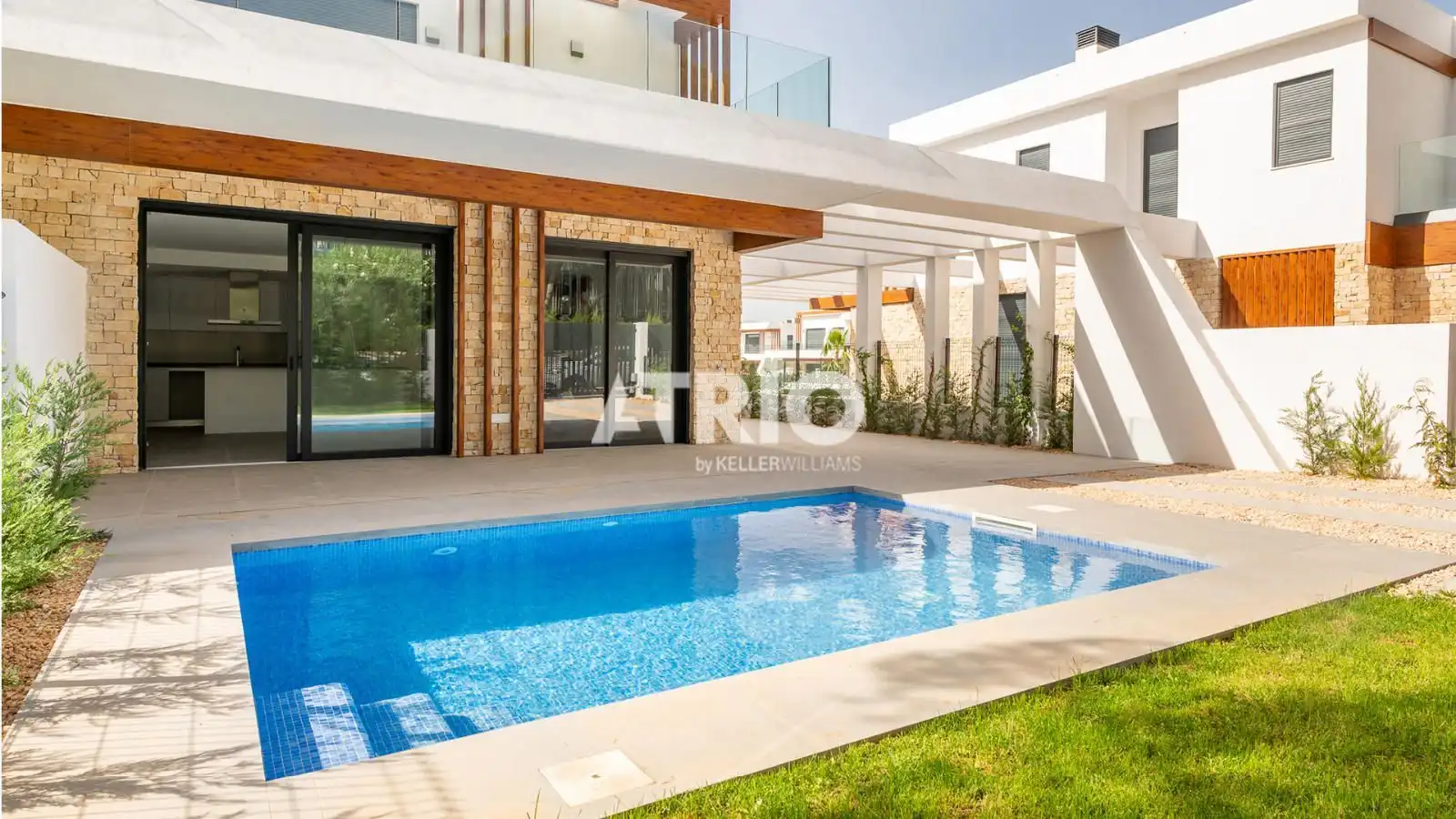 Reihenhaus mit Pool zum Verkauf in Cala Ratjada