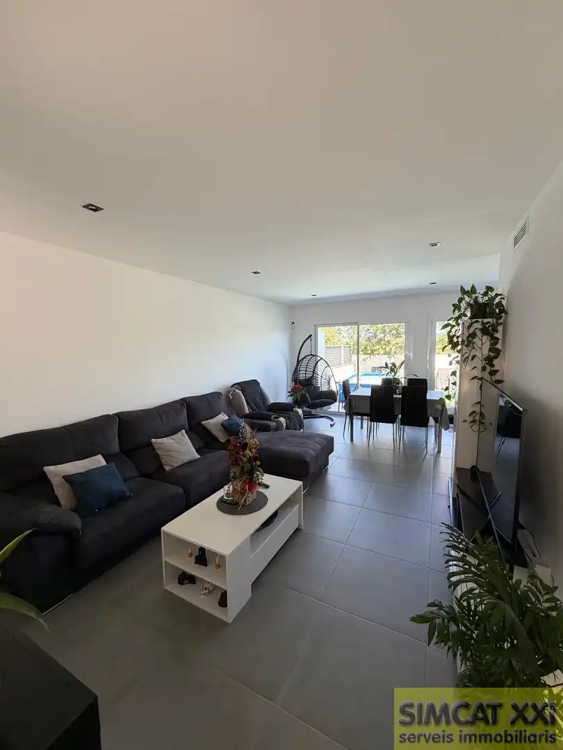 Sala de estar de Casa o chalet en venta en Figueres