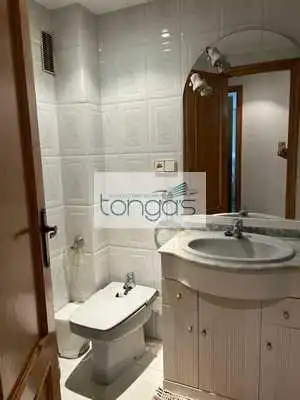 Baño de Piso en venta en Xàtiva con Aire acondicionado, Calefacción y Balcón