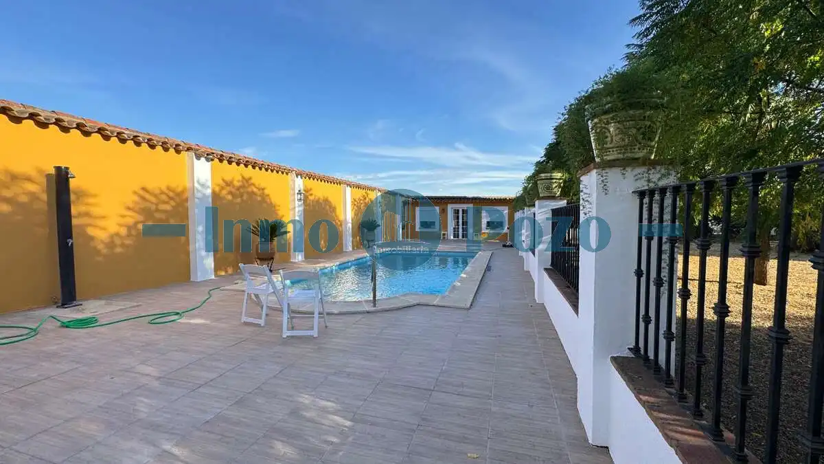 Detached house for sale in Almendralejo, imagen 5