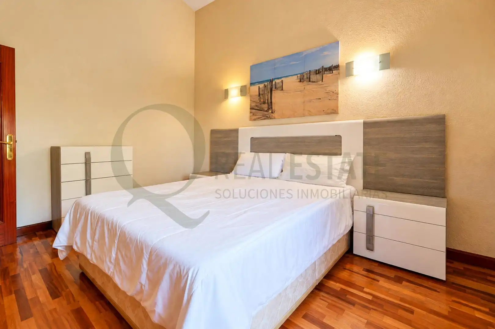 Schlafzimmer von Haus oder Chalet zum Verkauf in Alicante / Alacant mit Klimaanlage, Heizung und Privatgarten