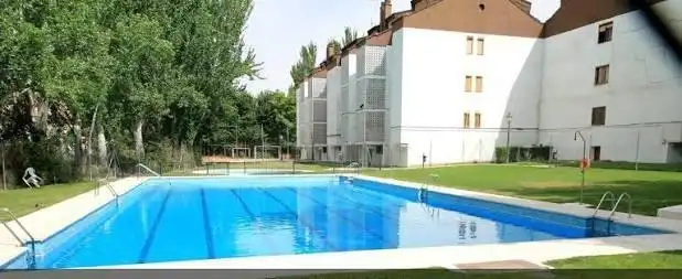 Piscina de Pis en venda en Talamanca de Jarama amb Calefacció, Jardí privat i Terrassa