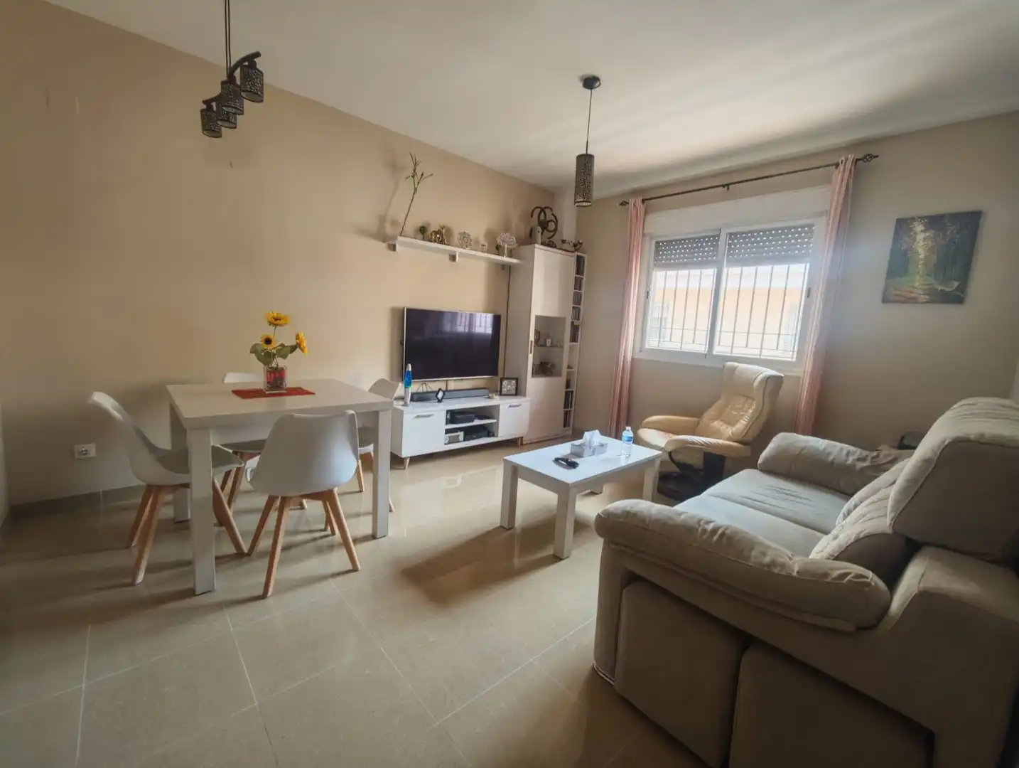 Sala de estar de Piso en venta en Alcalá de Guadaira