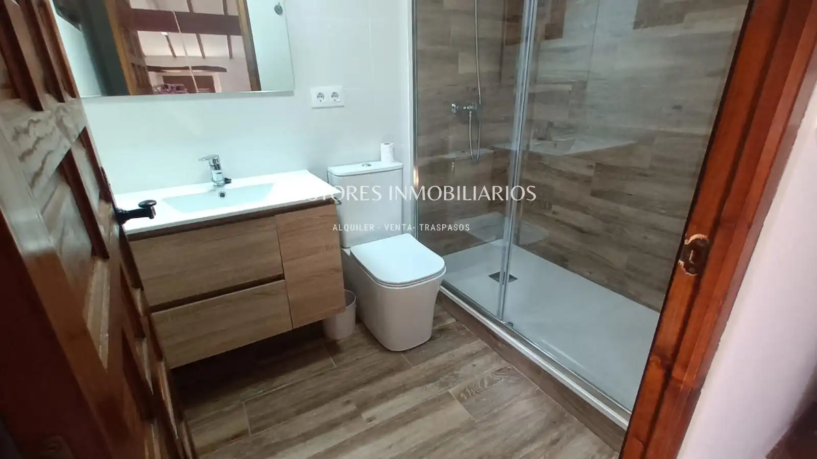 Badezimmer von Haus oder Chalet zum Verkauf in Ontinyent mit Klimaanlage und Terrasse