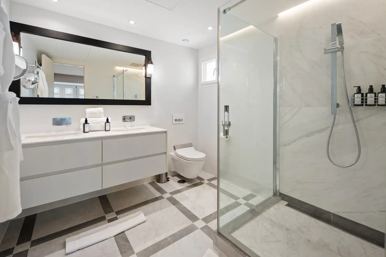 Apartamento con piscina en venta en Milla de Oro, imagen 35