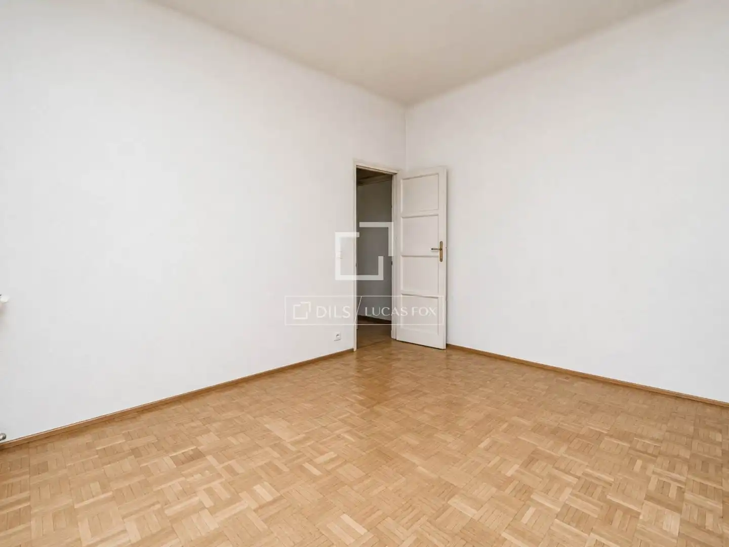 Habitación de Piso en venta en Madrid con Aire acondicionado, Calefacción y Terraza