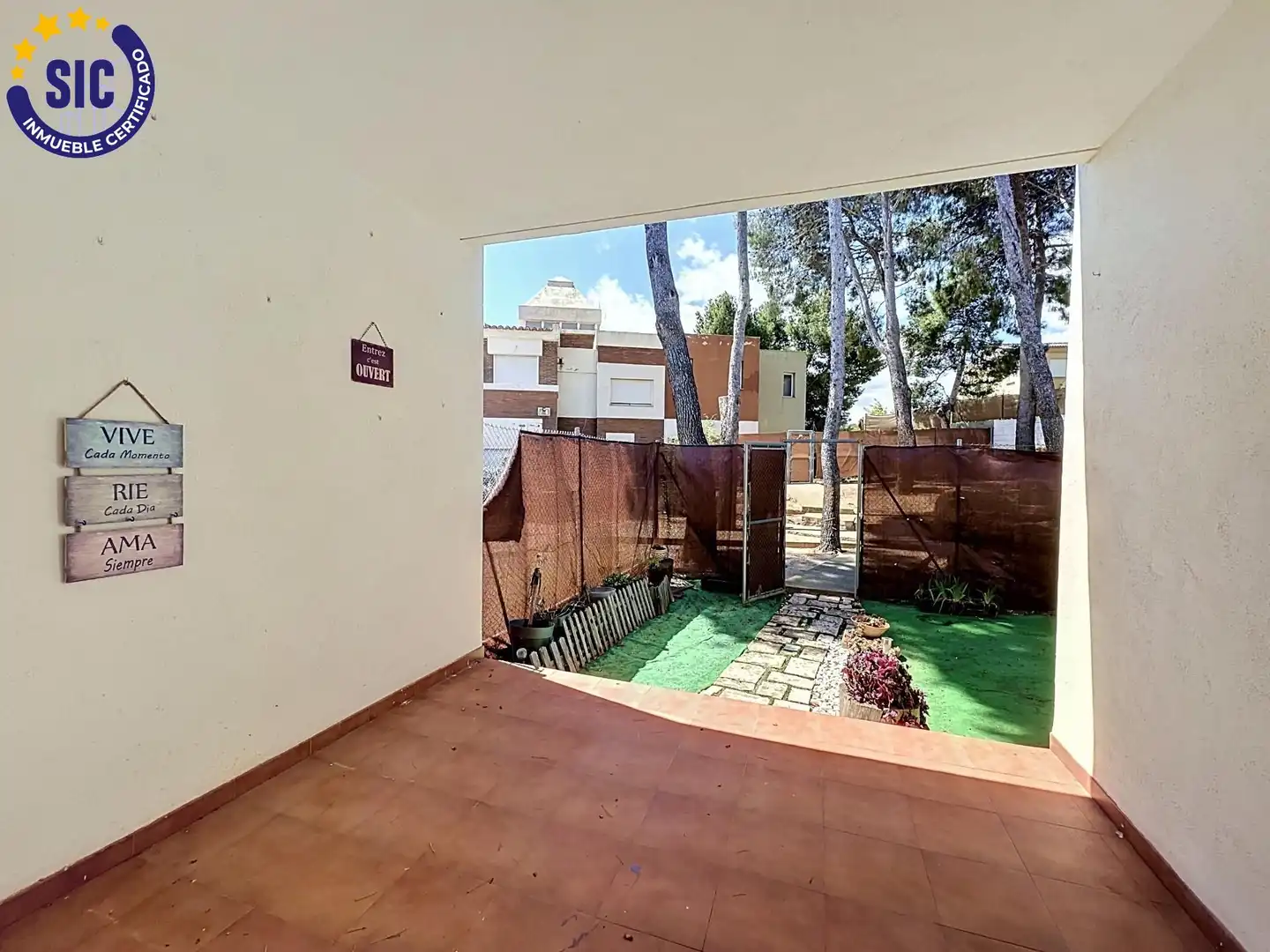 Jardín de Casa adosada en venta en Serra con Jardín privado, Terraza y Piscina comunitaria