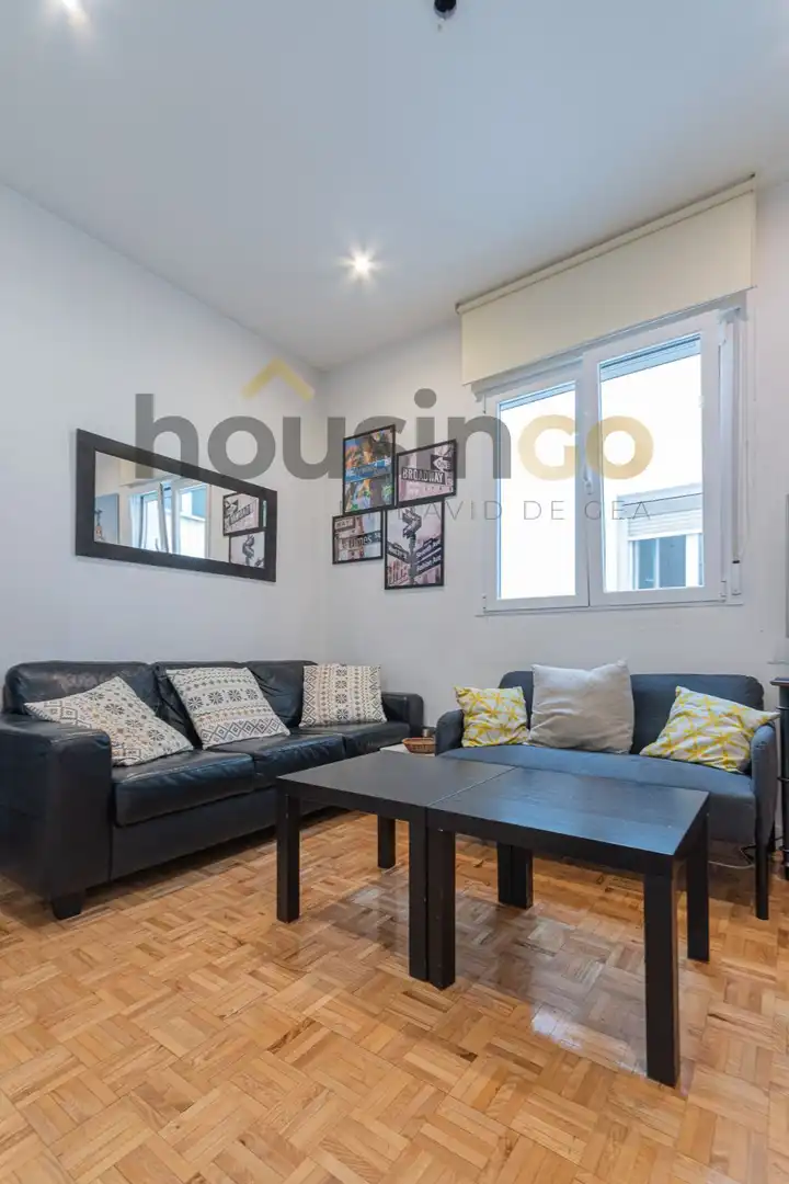 Living room of Flat for rent in Chamberí