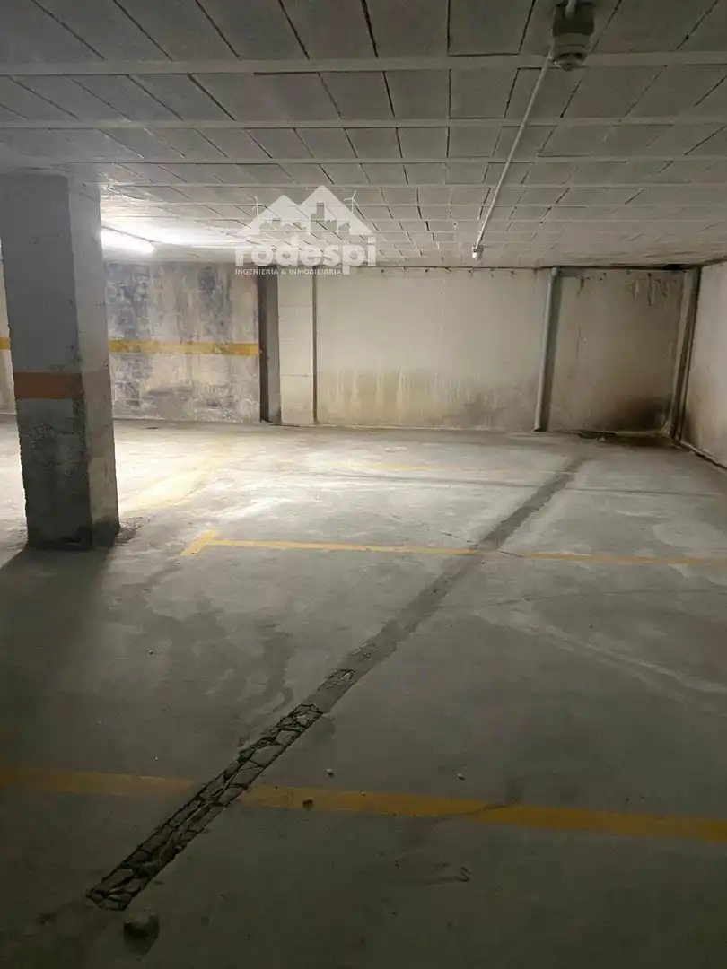 Aparcament de Garatge de lloguer en A Cañiza  