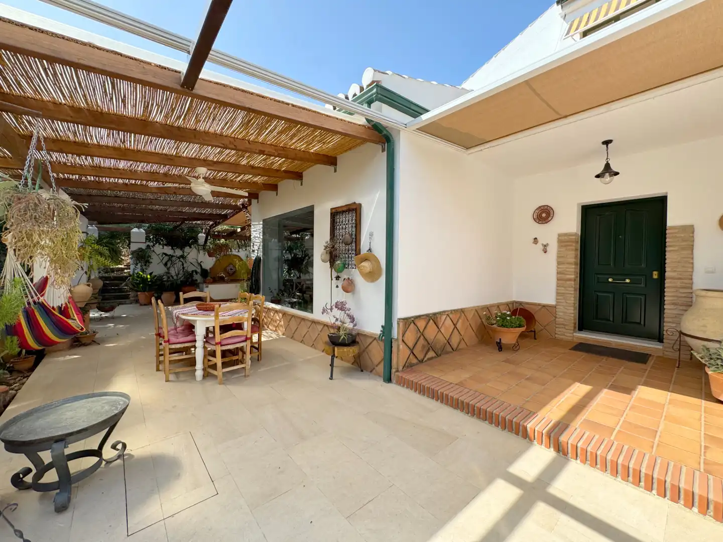 Terrassa de Casa o xalet en venda en Alhaurín de la Torre amb Aire condicionat, Calefacció i Jardí privat