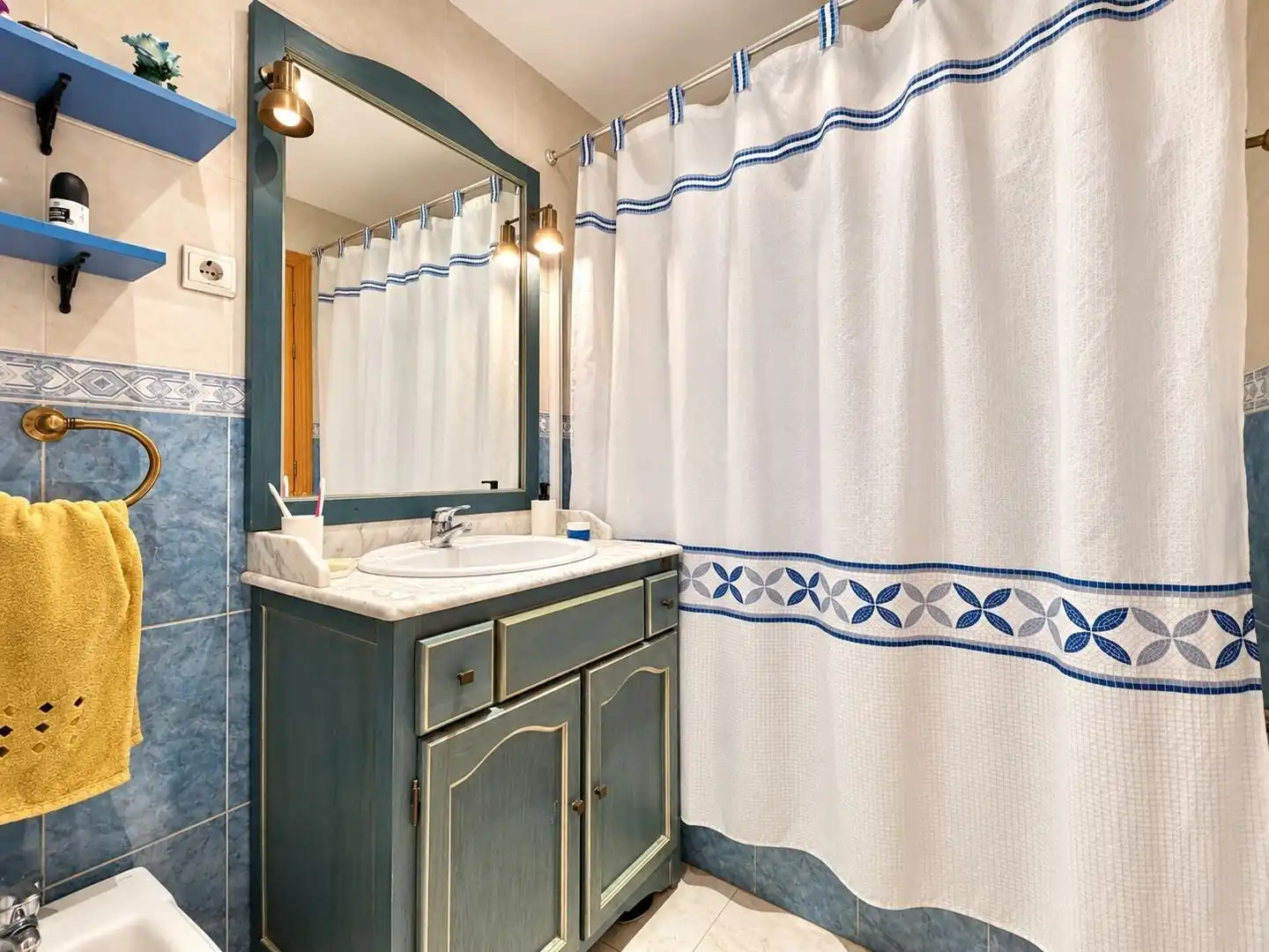 Bathroom of Detached homes for sale in Seseña  with Air Conditioner, Heating and Private garden