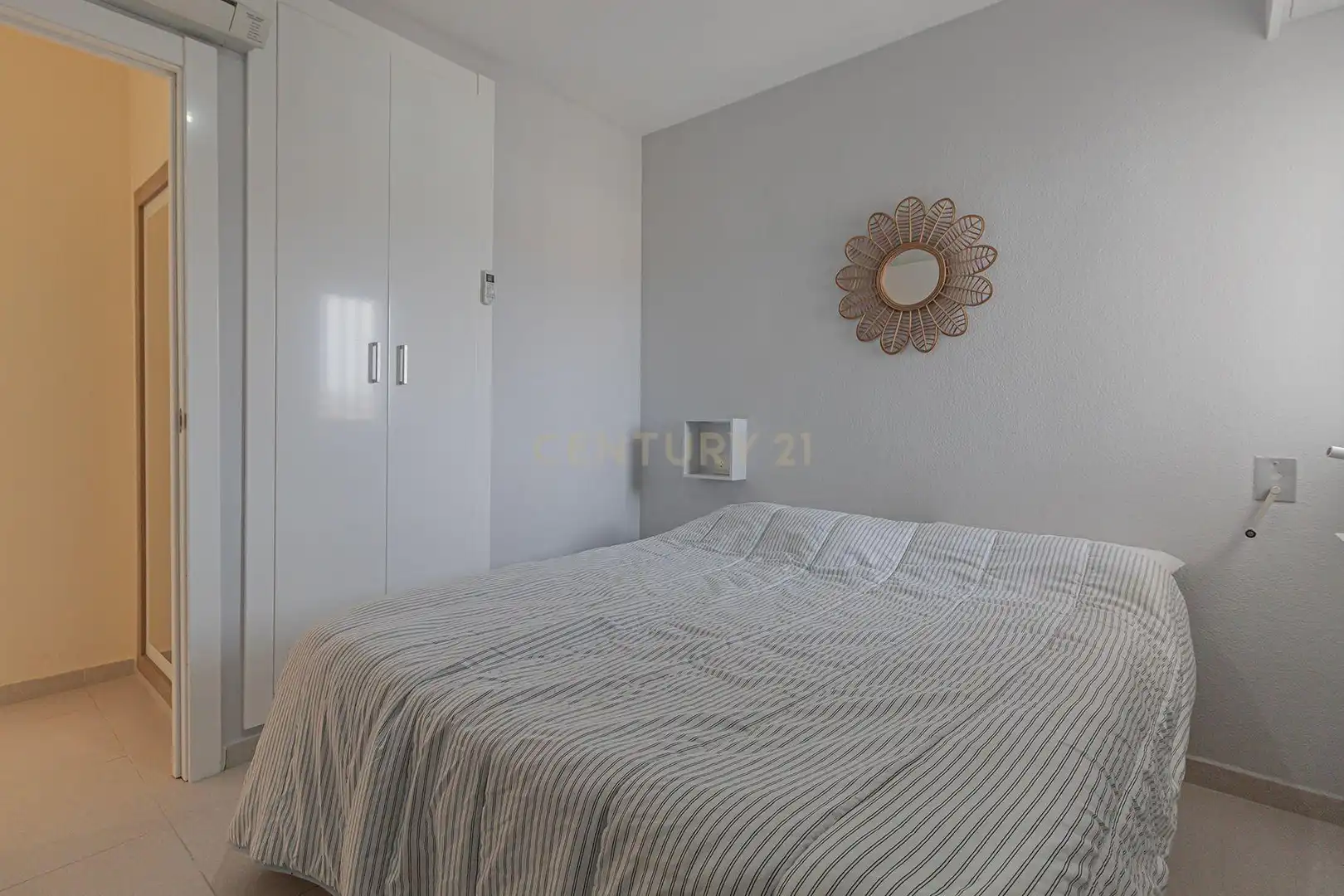 Dormitori de Apartament en venda en Calpe / Calp amb Aire condicionat i Piscina comunitària