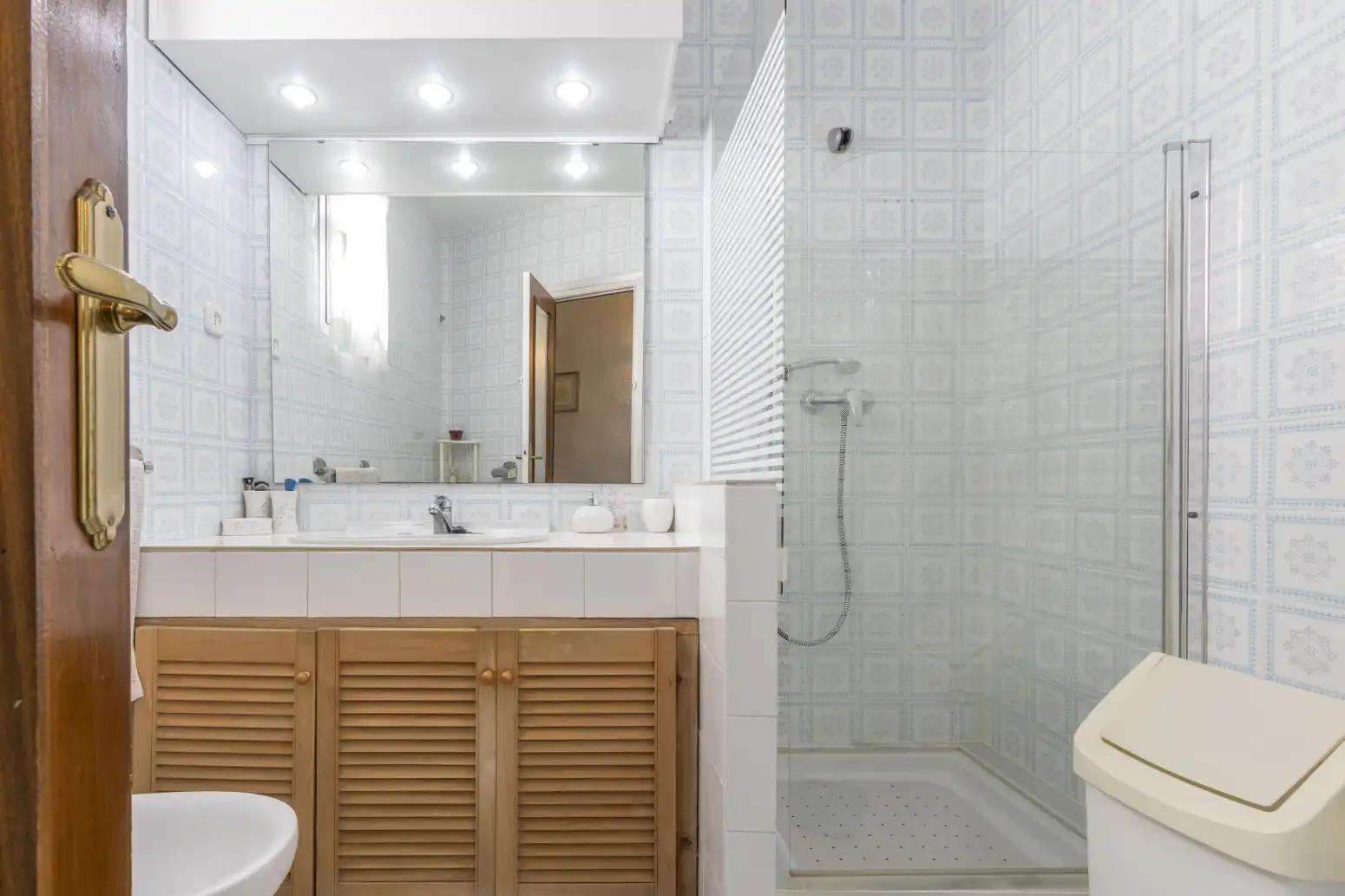 Bathroom of Flat for sale in Bonrepòs i Mirambell  with Balcony