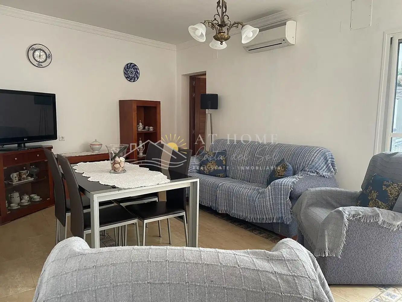 Living room of Houses for sale in Nerja  with Terrace and Microwave