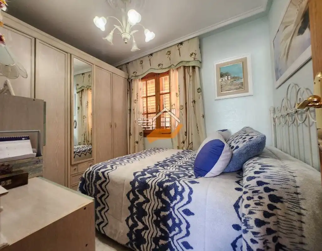 Detached house with terrace for sale in Playa de los Locos, imagen 13