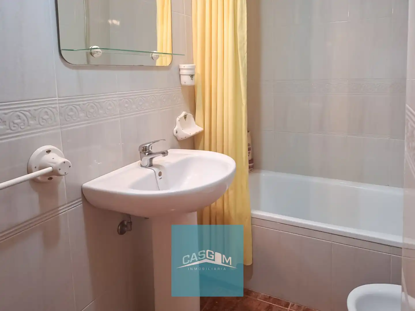Badezimmer von Wohnungen zum Verkauf in La Antilla mit Terrasse, Balkon und Gemeinschaftspool