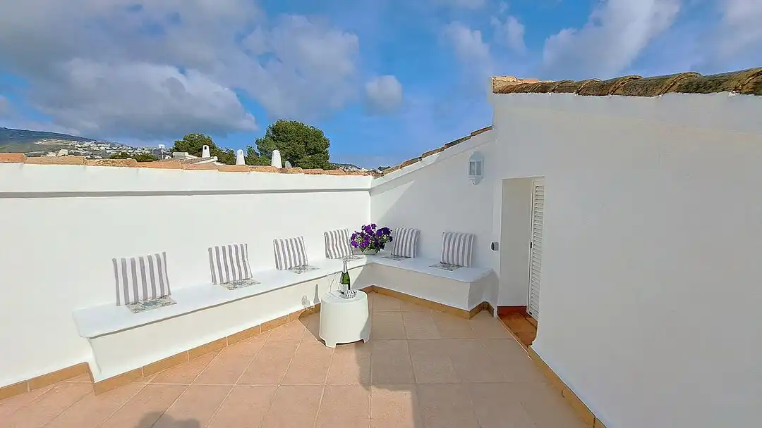Terrasse von Einfamilien-Reihenhaus zum Verkauf in Moraira
