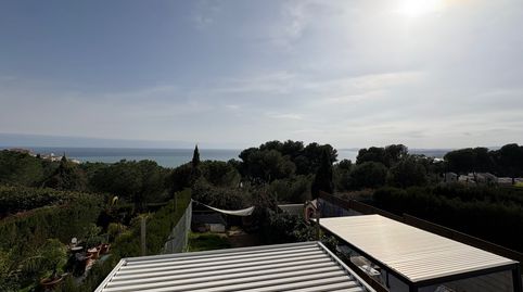 Encantadora casa adosada orientada al sur con vistas al mar, jardín privado y gran potencial, ubicada cerca del puerto y la playa, imatge 2
