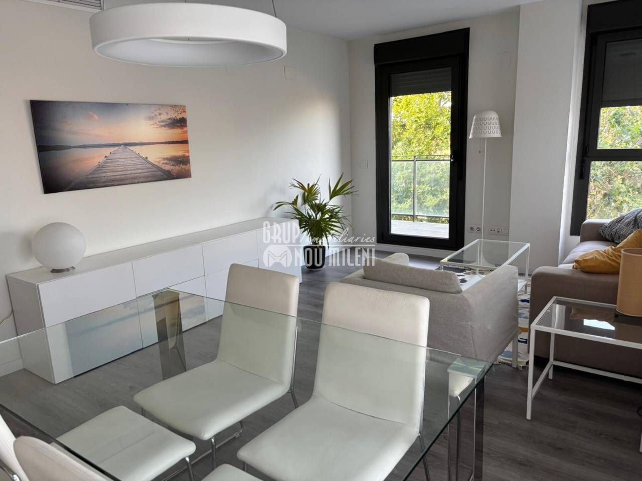 Living room of Flat to rent in  Valencia Capital  with Air Conditioner, Heating and Parquet flooring
