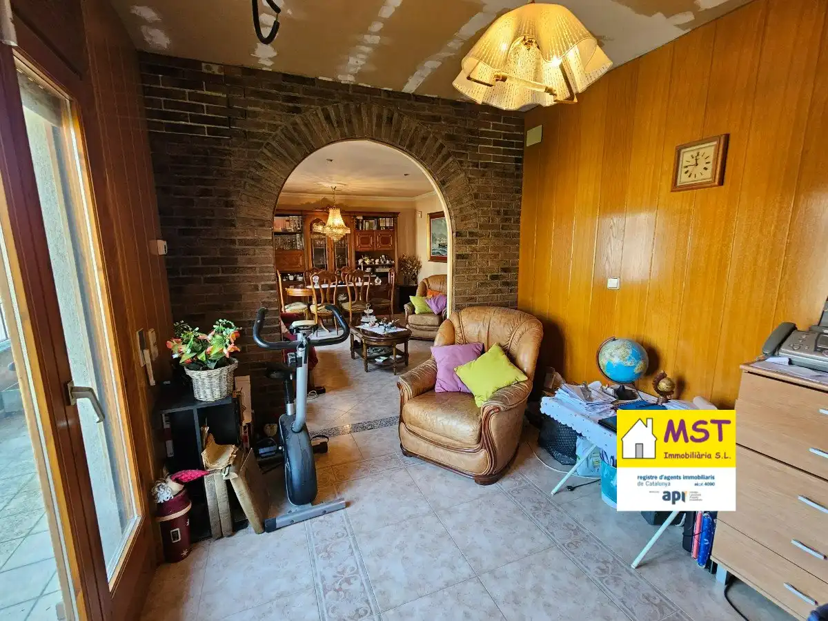 Duplexes for sale in Gironella  with Air Conditioner, Heating and Terrace