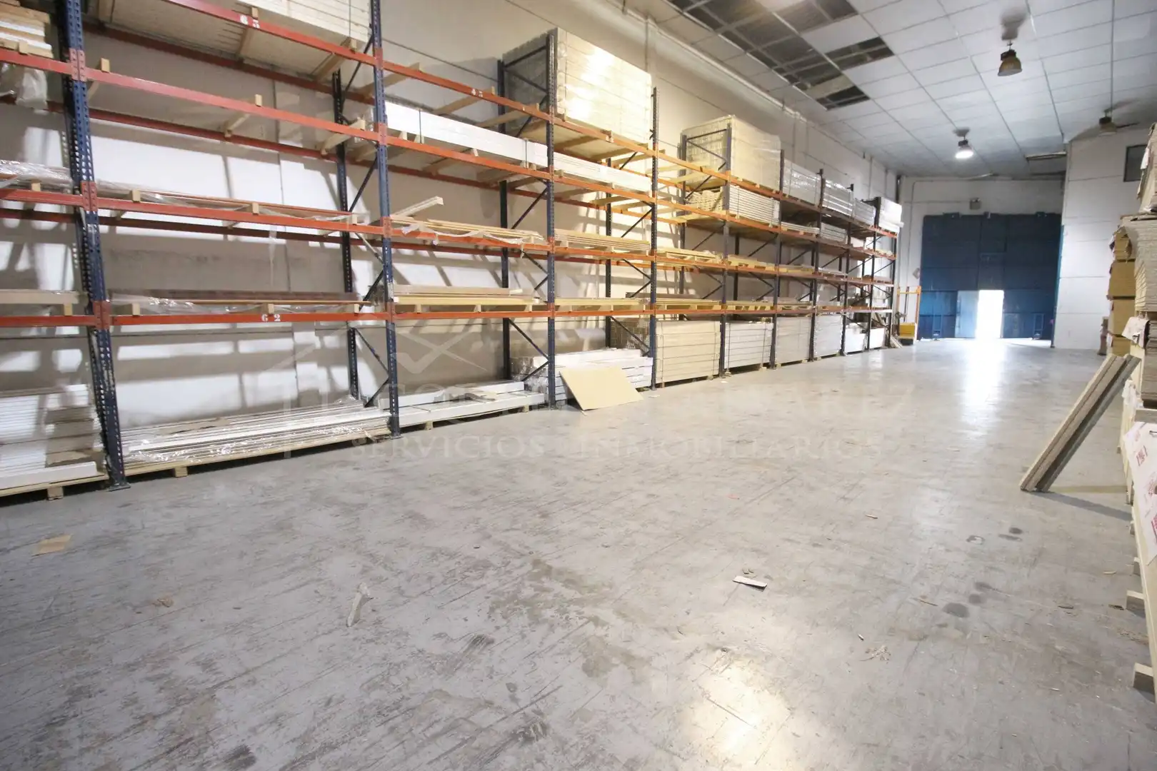Nave industrial en venta en Pintores - Ferial