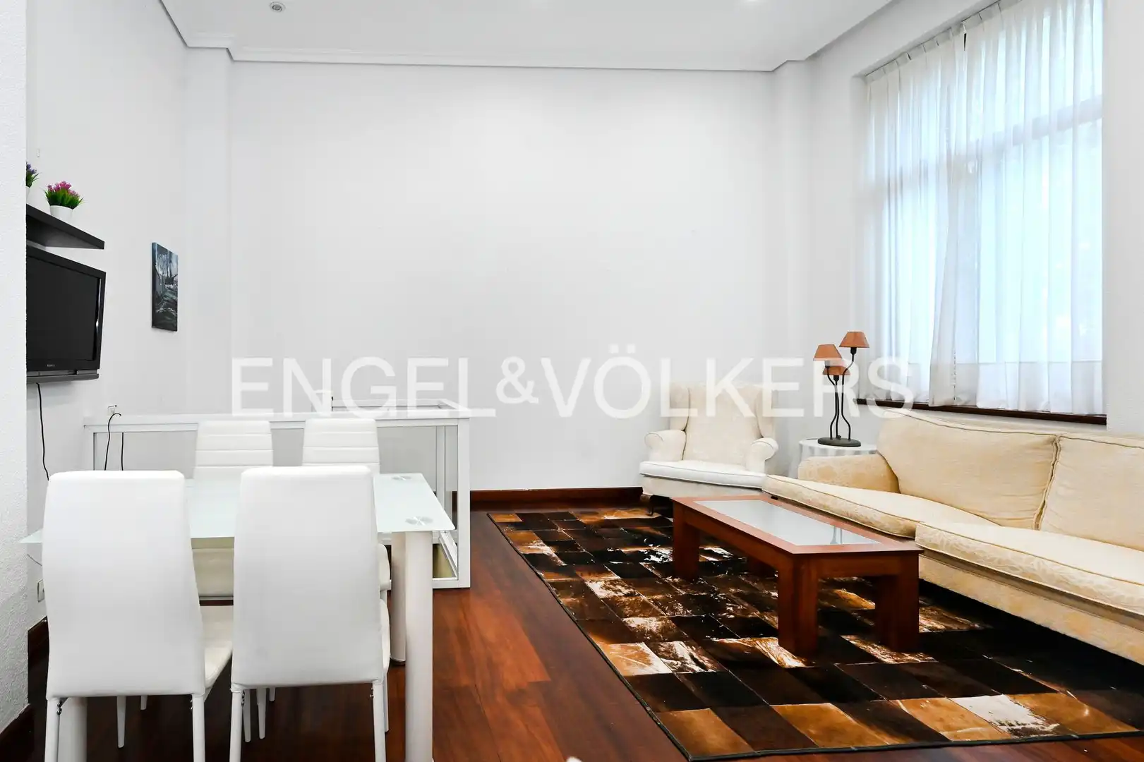 Wohnzimmer von Maisonette zur Miete in Santander mit Heizung, Privatgarten und Parkett