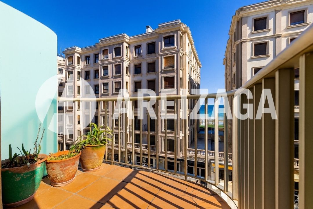 Balcony of Flat for sale in Donostia - San Sebastián   with Heating, Terrace and Balcony