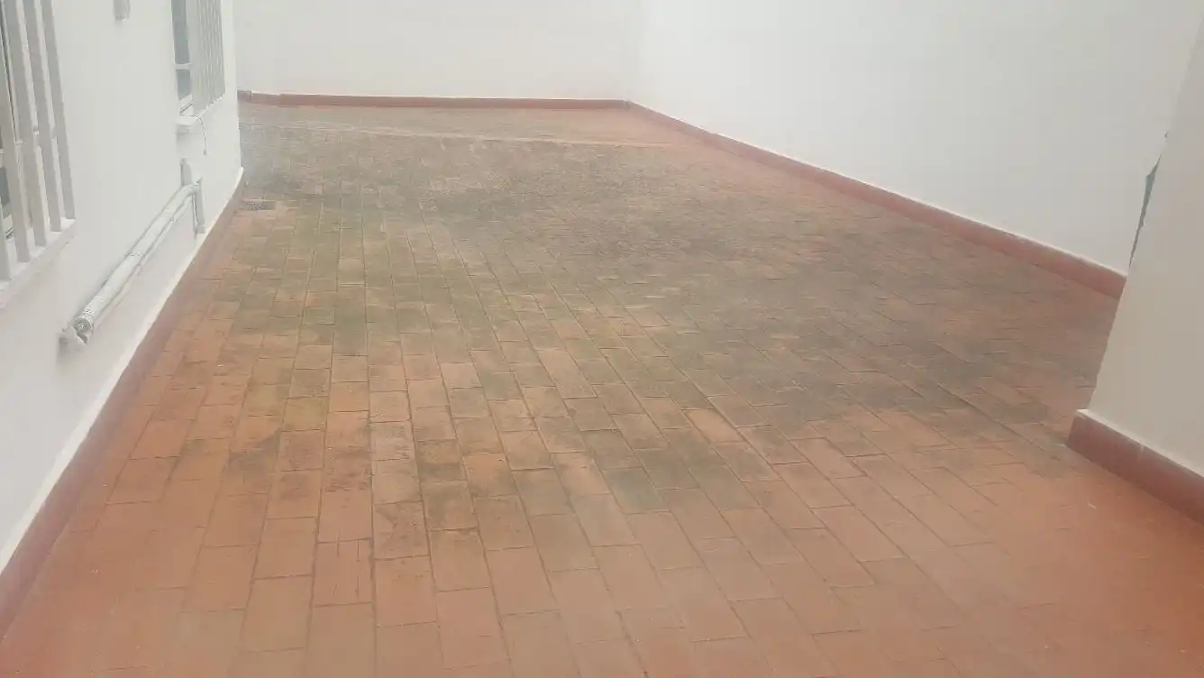 Wohnung zur Miete in Badajoz mit Klimaanlage, Heizung und Terrasse
