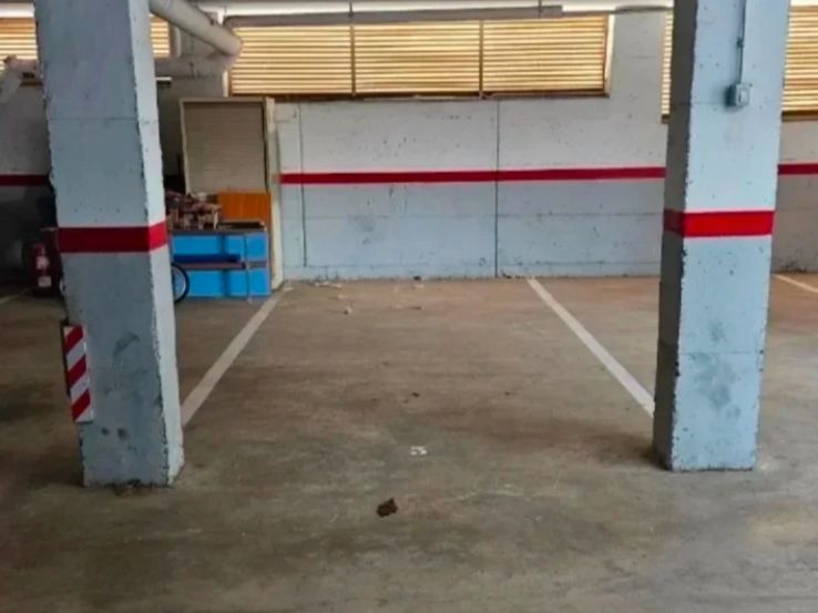 Aparcament de Garatge en venda en Parets del Vallès