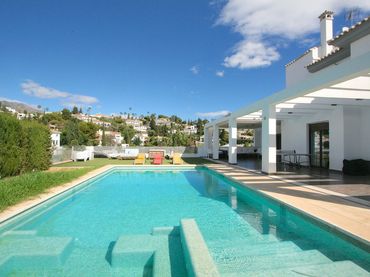 Villa con piscina in vendita a Campo de Mijas