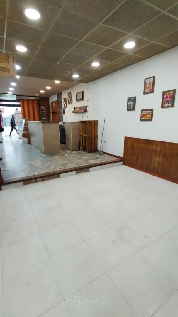 Local de lloguer en Moià amb Aire condicionat