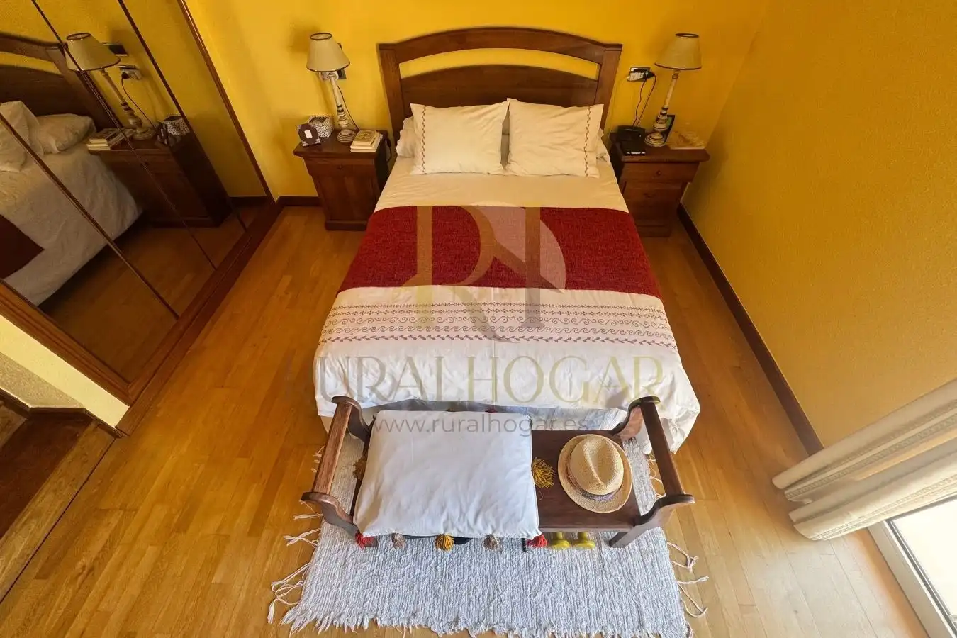 Habitación de Casa o chalet en venta en Santovenia de la Valdoncina con Calefacción, Jardín privado y Parquet