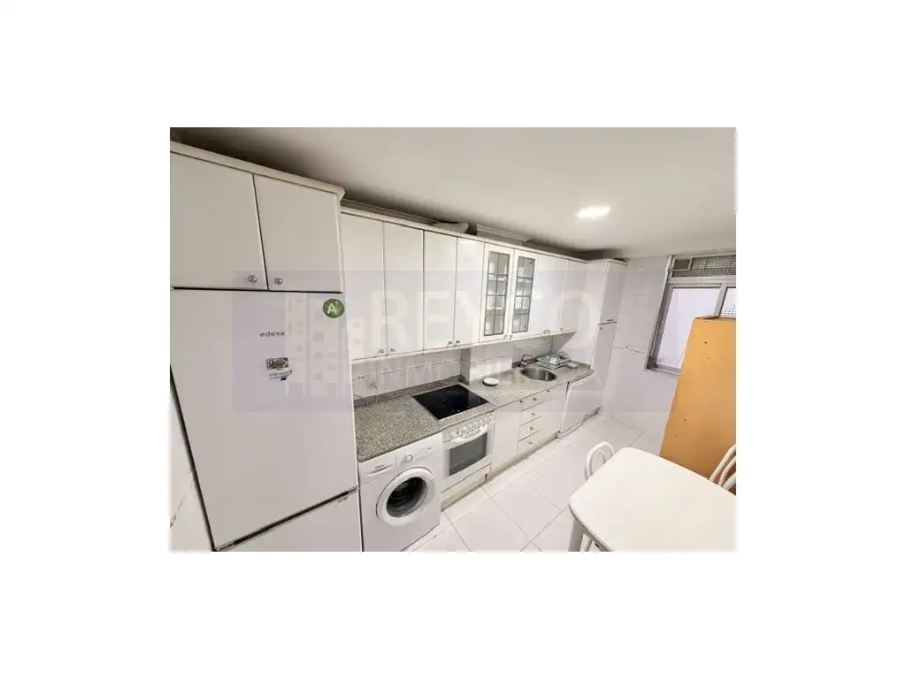 Piso con ascensor en venta en Avenida De La Paz, imagen 3