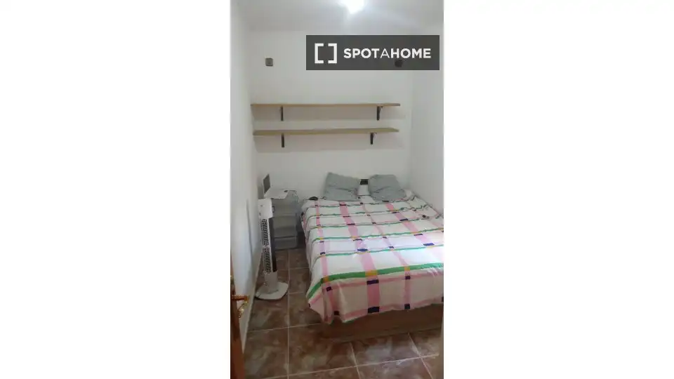 Zimmer in Fondo
