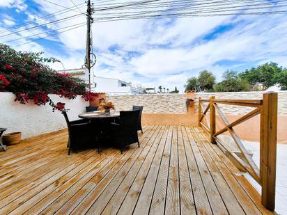 Terrace of House or chalet for sale in Torrevieja  with Air Conditioner, Heating and Private garden