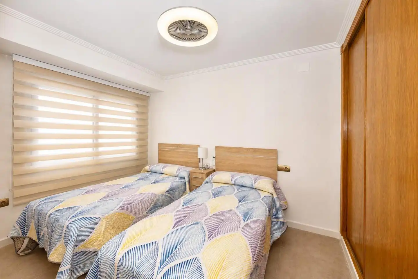 Habitación de Apartamento en venta en Santa Pola con Aire acondicionado, Terraza y Amueblado