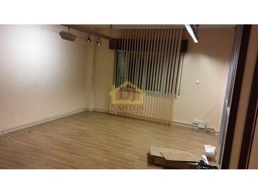 Bureau avec ascenseur à vendre à C. Primero de Mayo, 8