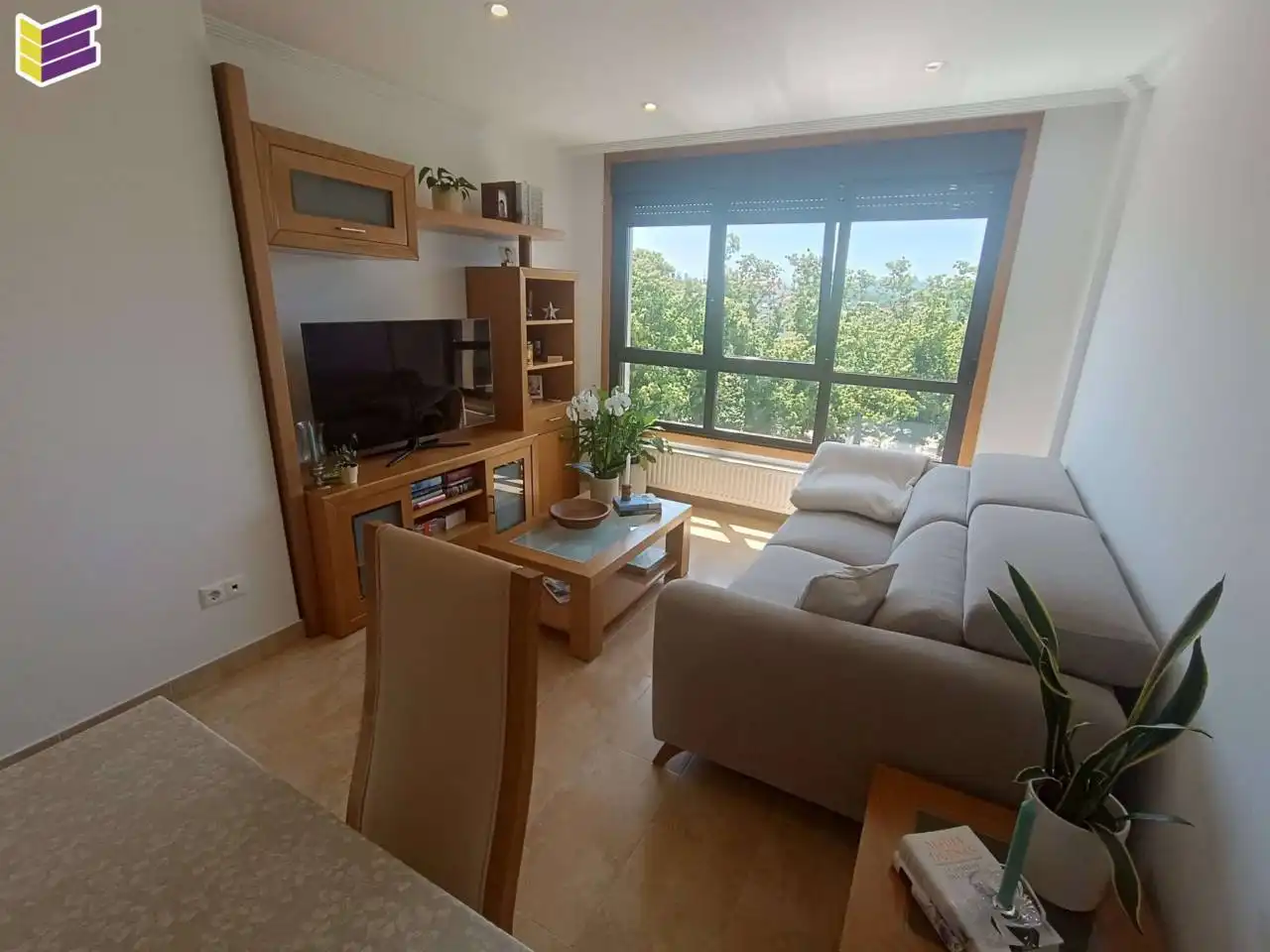 Sala d'estar de Pis en venda en Ponteareas amb Aire condicionat, Calefacció i Traster