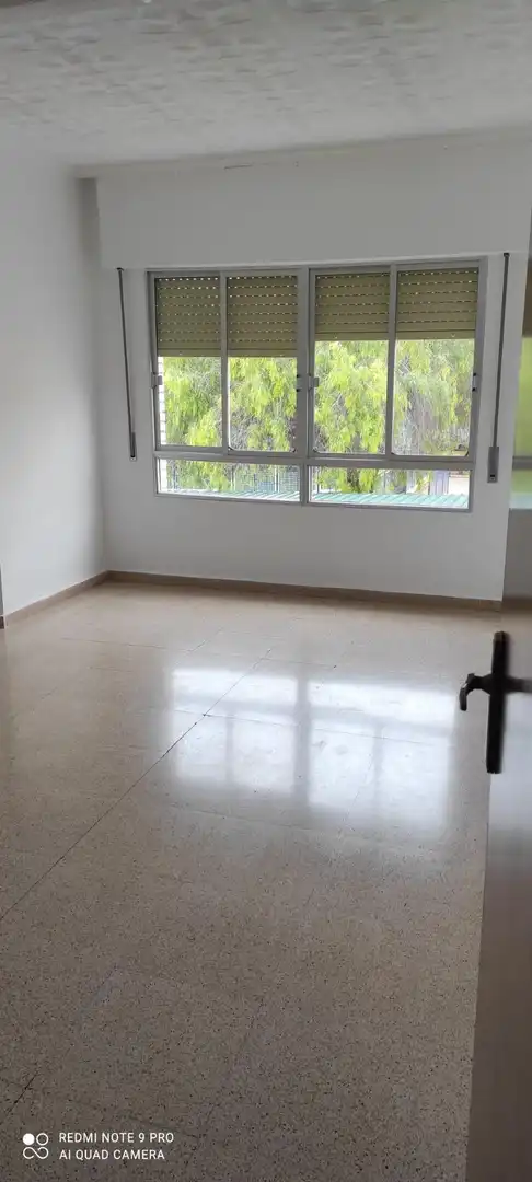 Habitación de Edificio en venta en Cieza