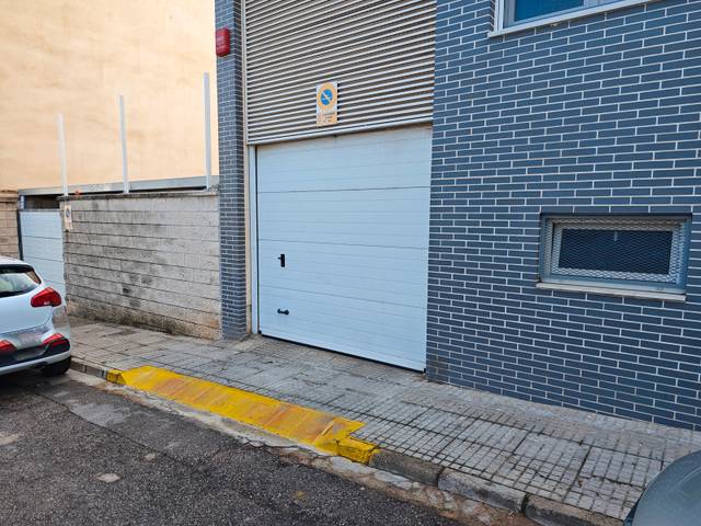 Garaje en Venta en Carrer Gregori Maians, 5 en Ador