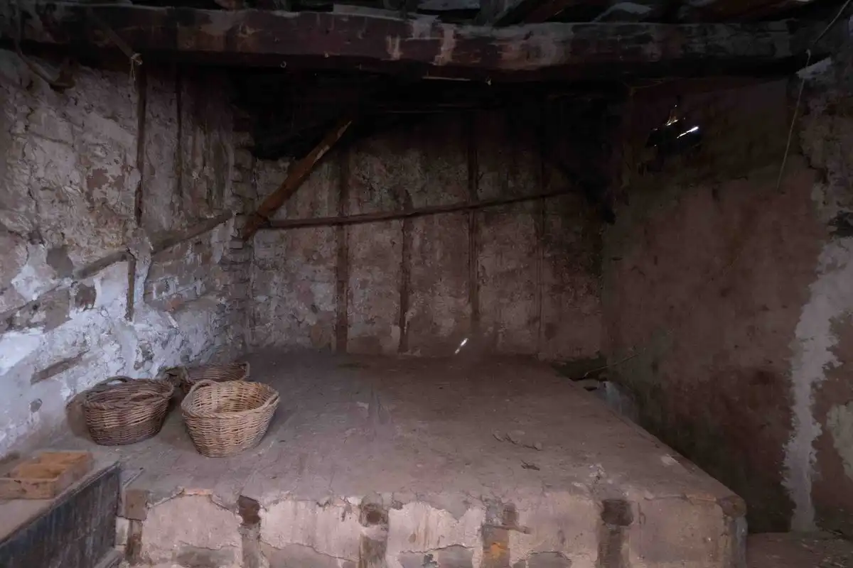 Casa adosada en venta en Mora de Rubielos con Calefacción