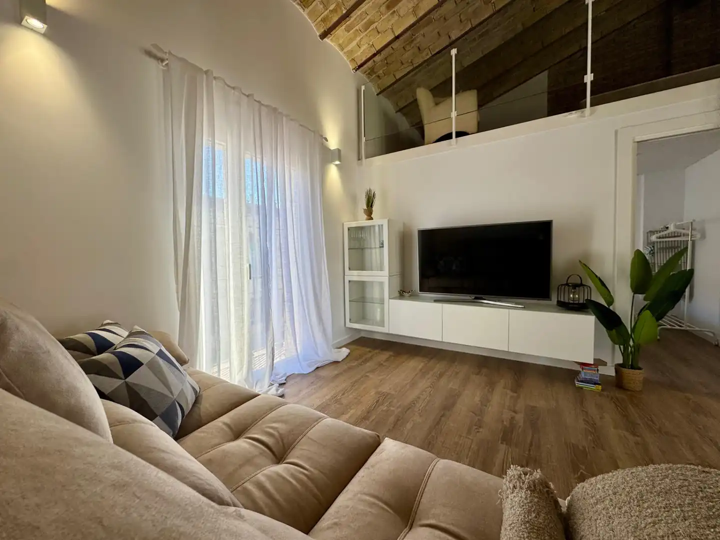 Sala de estar de Piso de alquiler en Sagunto / Sagunt con Aire acondicionado, Amueblado y Horno