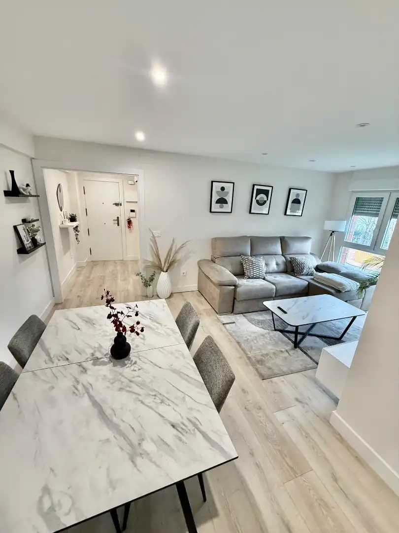 Sala de estar de Piso en venta en Barakaldo  con Balcón