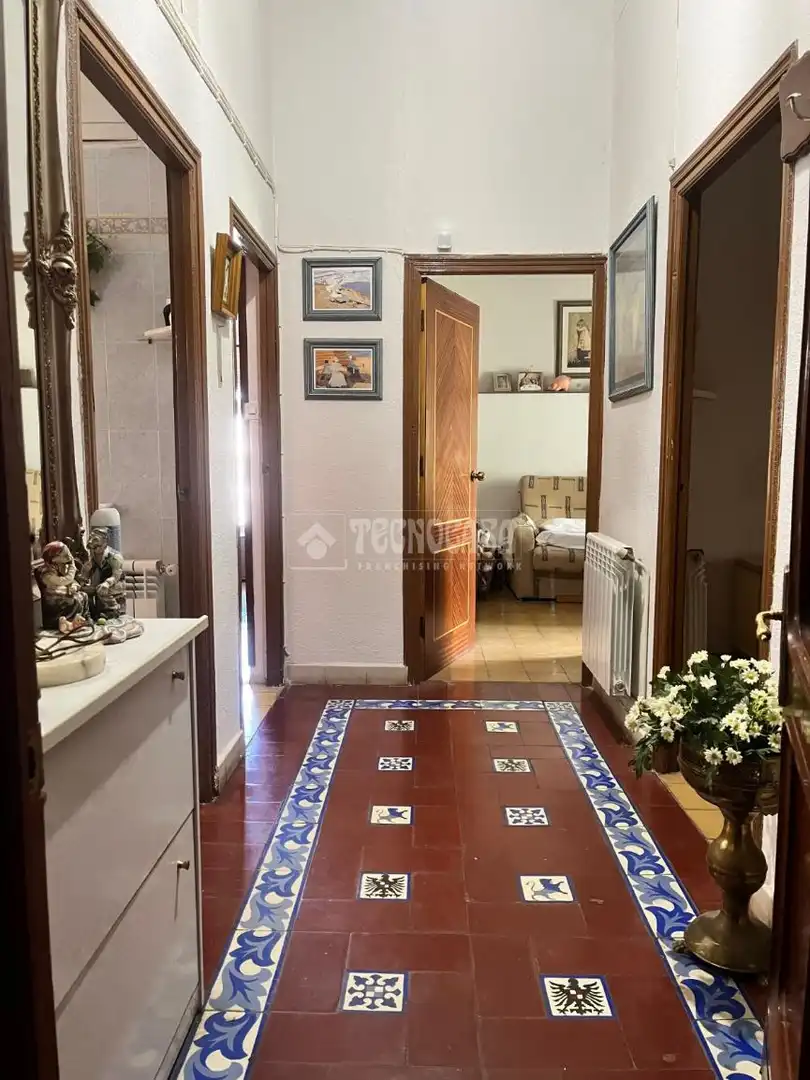 Casa amb terrassa en venda a Baeza, imagen 3