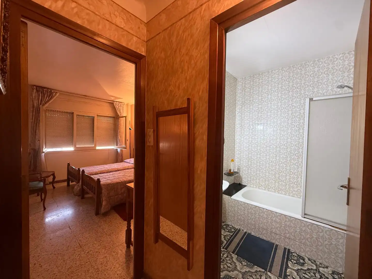 Baño de Piso en venta en Olesa de Montserrat con Calefacción, Terraza y Horno