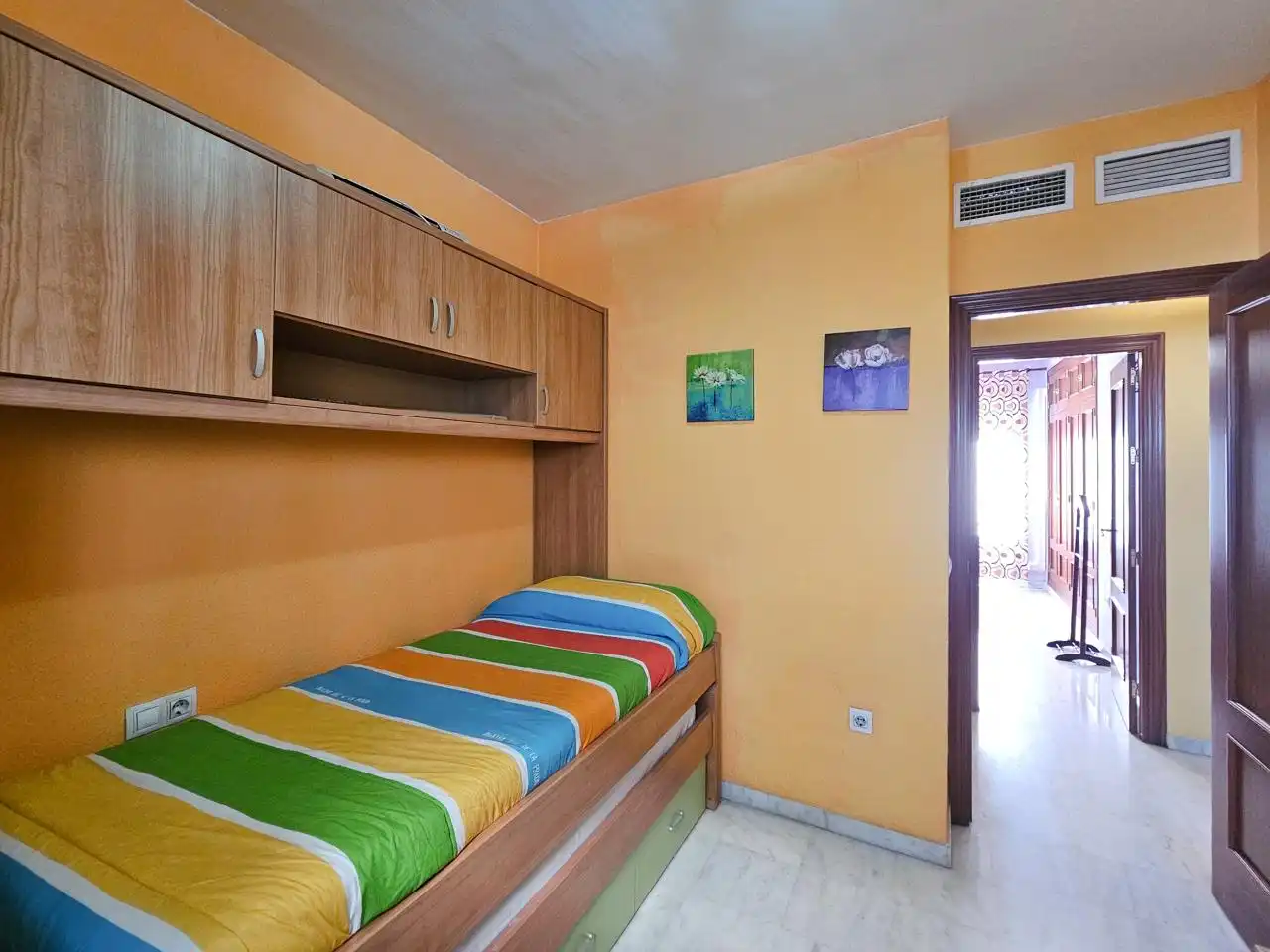 Schlafzimmer von Wohnung zum Verkauf in Alcalá de Guadaira mit Möbliert und Balkon
